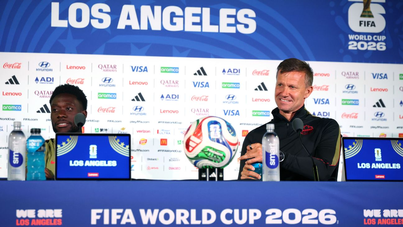 戴维斯回归：加拿大冲击世界杯淘汰赛首战